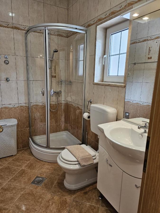 Apartmani Barnjak Трогир Экстерьер фото